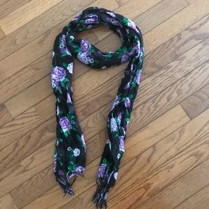 Floral printed scarf